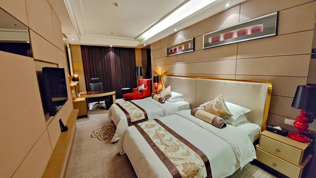 Easeland Hotel Guangzhou Bagian luar foto