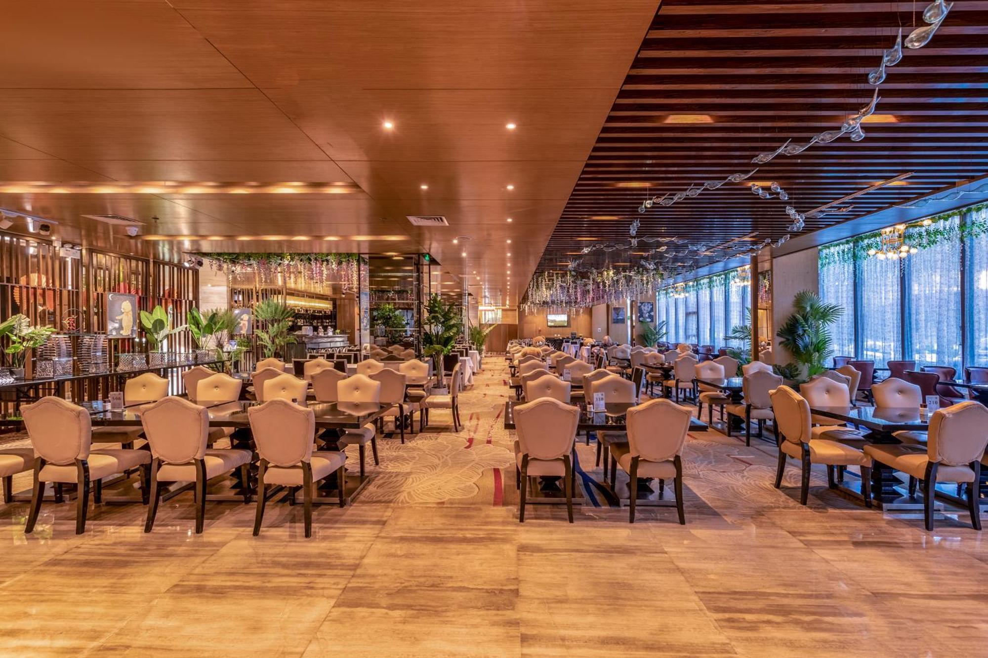 Easeland Hotel Guangzhou Bagian luar foto